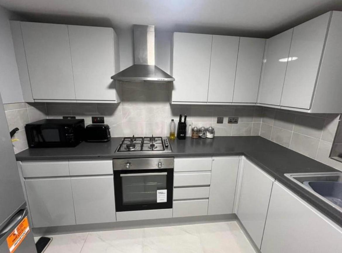 Apartment Elm Road Leyton London